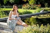 Highschool Senior Portraits_Seattle Photography_Rose Garden